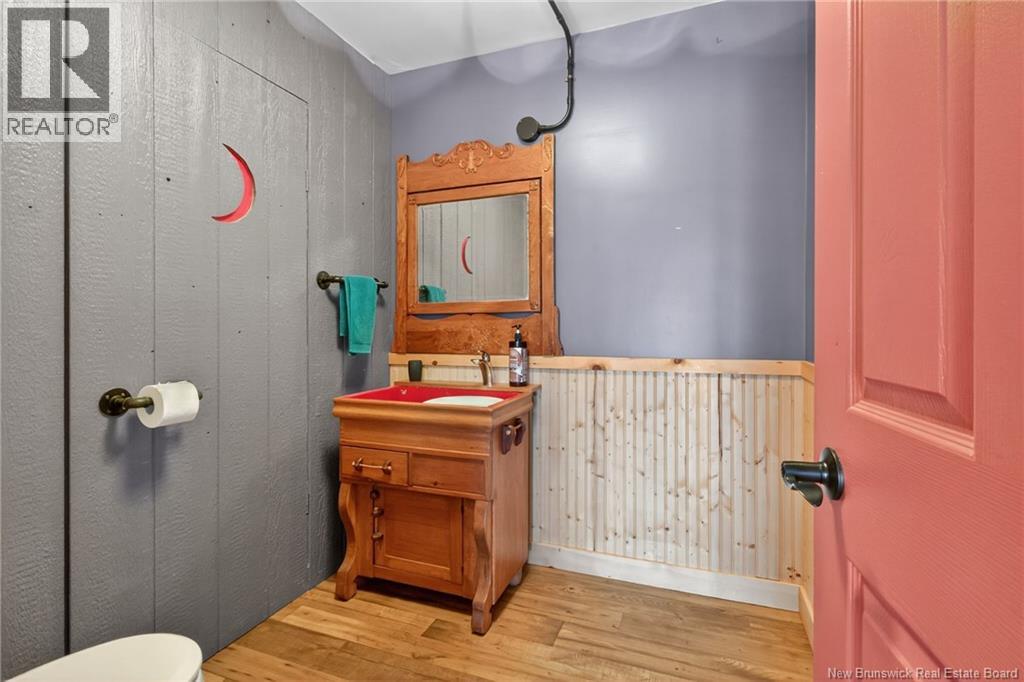380 Salisbury Road, Moncton, New Brunswick  E1E 1A7 - Photo 23 - NB131251