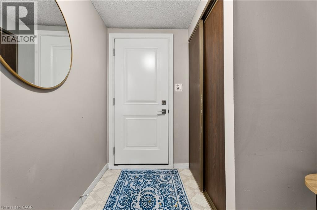 444 Stone Church Road W Unit# N1, Hamilton, Ontario  L9B 1R1 - Photo 6 - 40789734