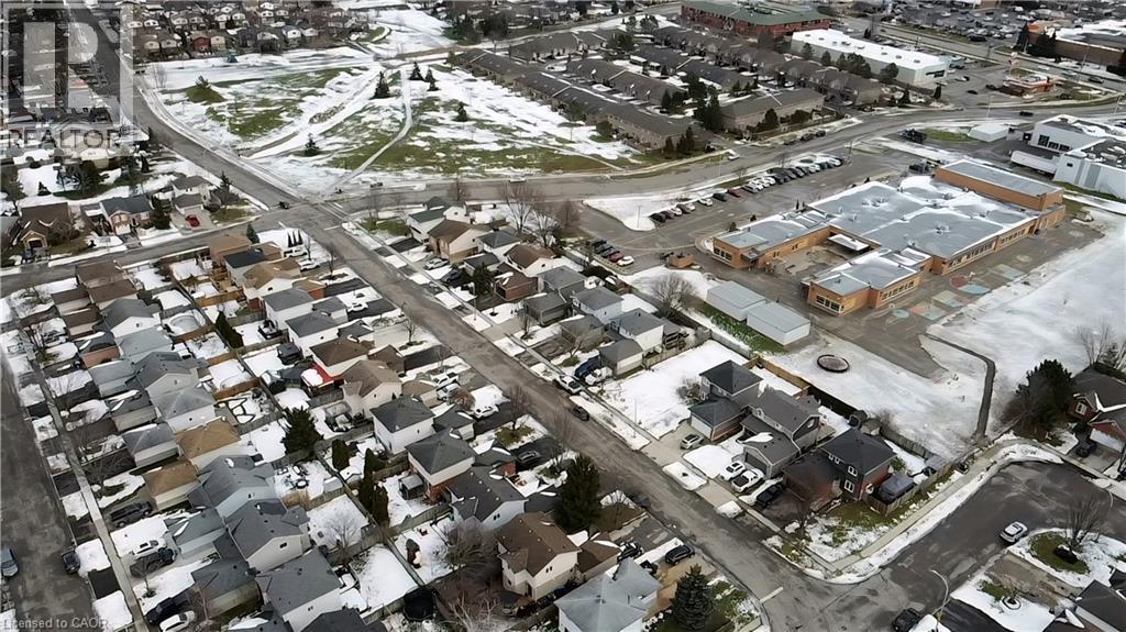 233 Kinross Street, Caledonia, Ontario  N3W 2K5 - Photo 8 - 40794224