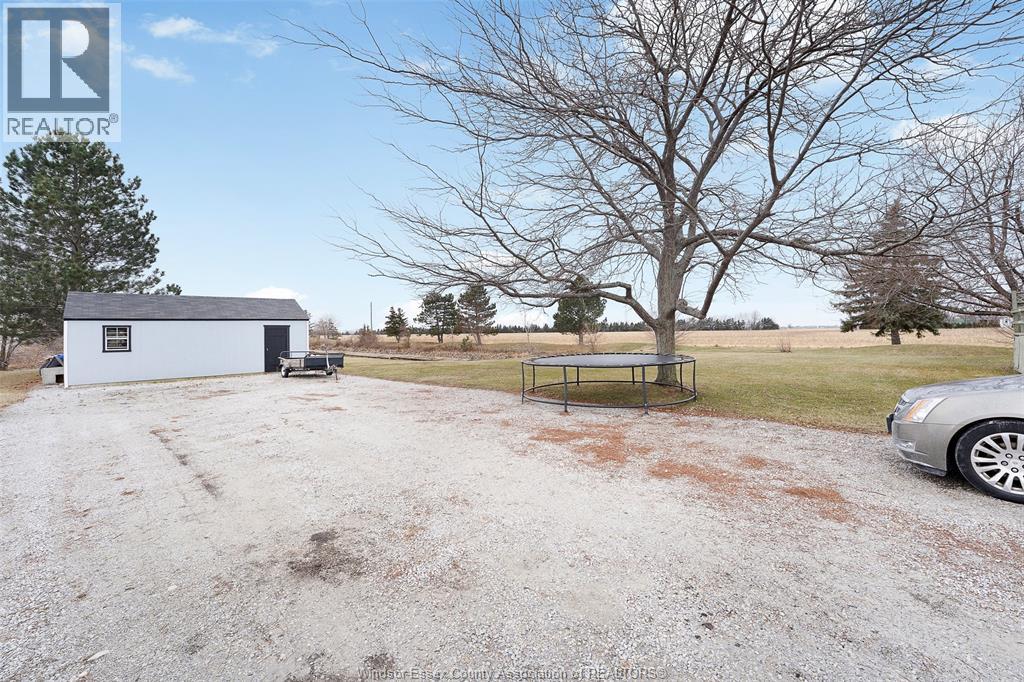 2898 Lakeshore Rd 305, Comber, Ontario N0R 1J0 - Photo 42 - 25031875