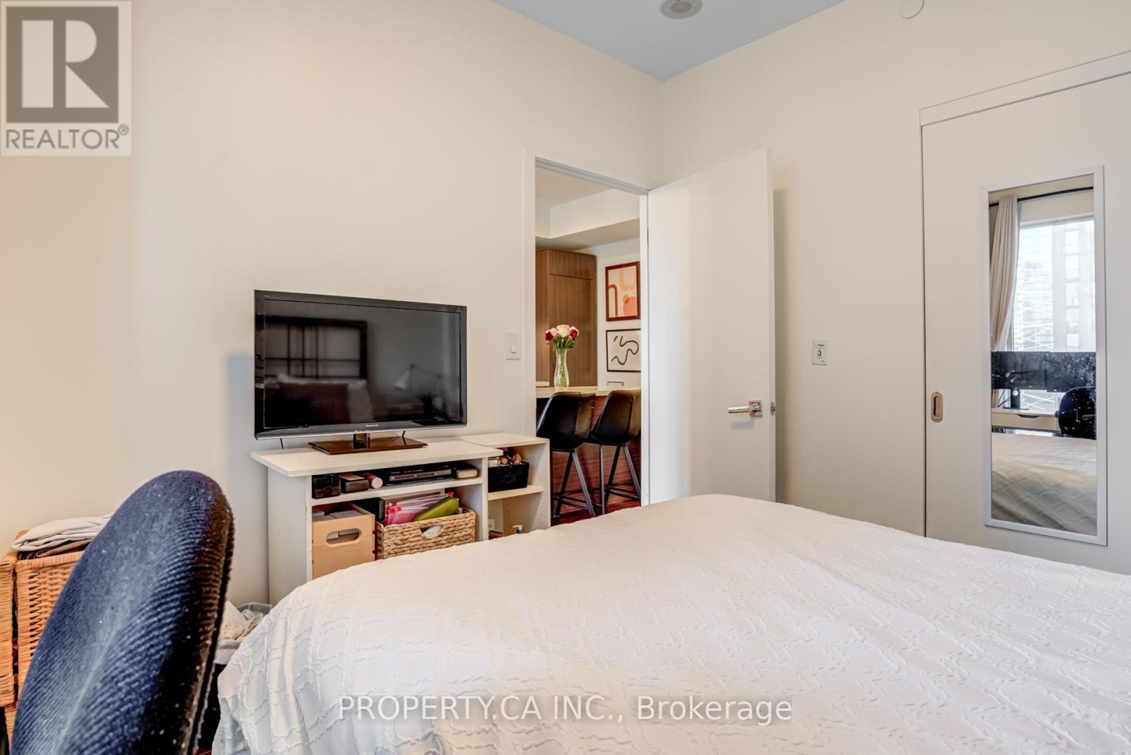 1908 - 21 Widmer Street, Toronto, Ontario  M5V 0B8 - Photo 10 - C12642626