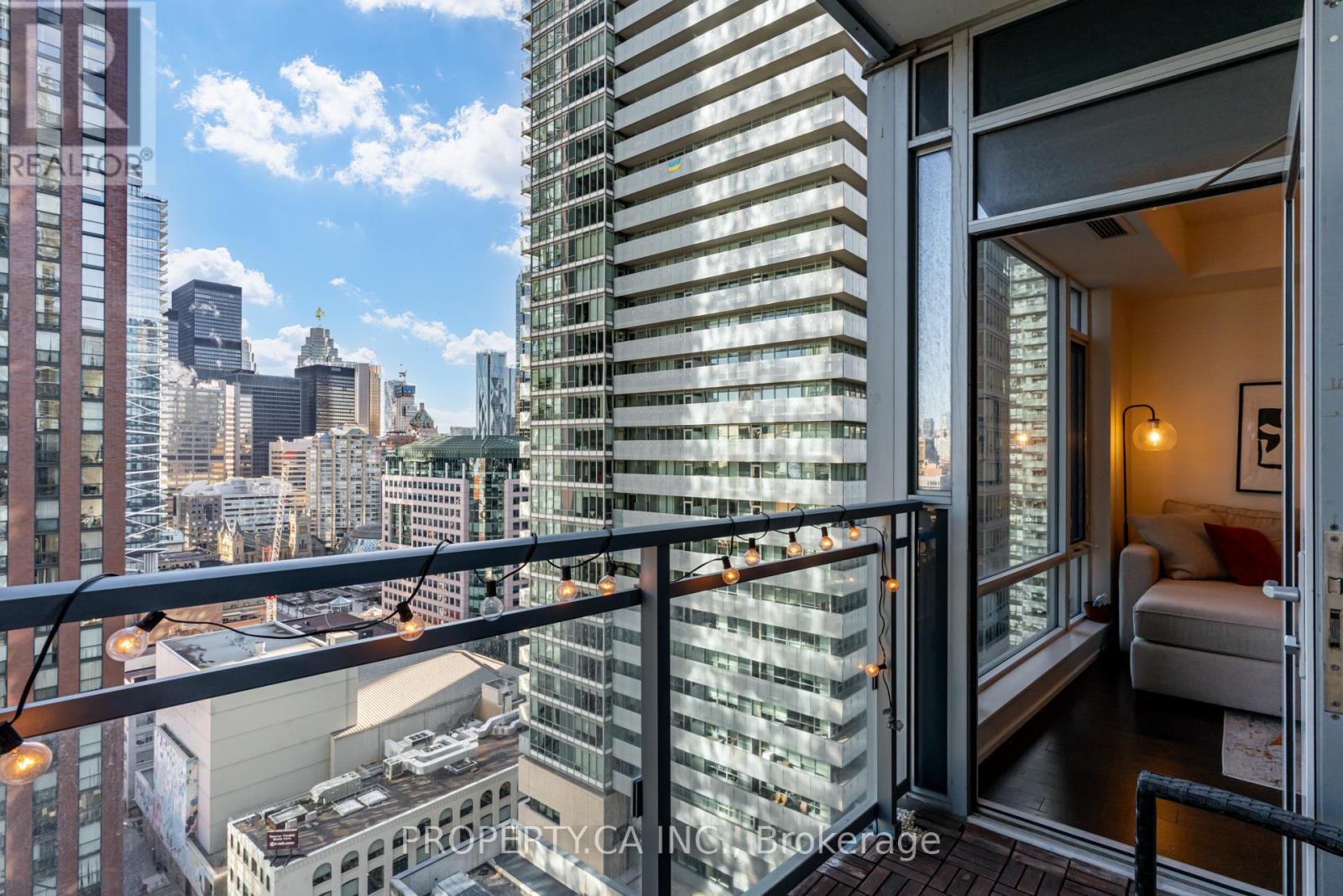 1908 - 21 Widmer Street, Toronto, Ontario  M5V 0B8 - Photo 17 - C12642626