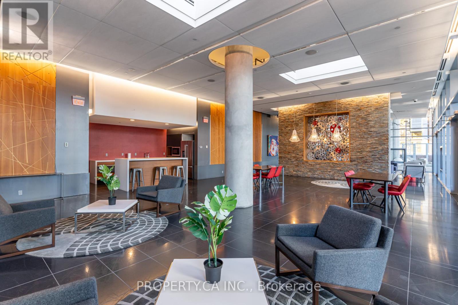 1908 - 21 Widmer Street, Toronto, Ontario  M5V 0B8 - Photo 22 - C12642626