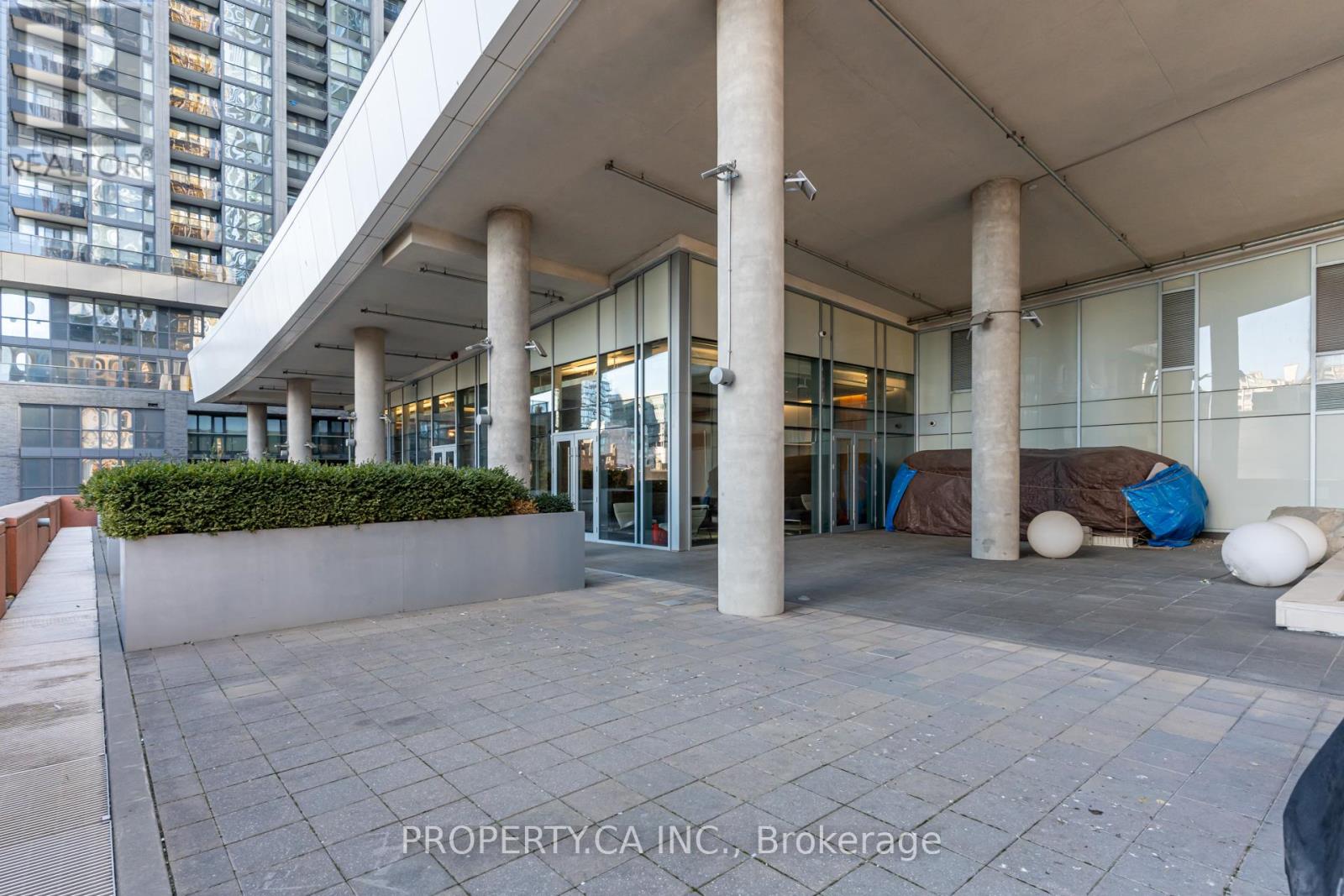 1908 - 21 Widmer Street, Toronto, Ontario  M5V 0B8 - Photo 27 - C12642626