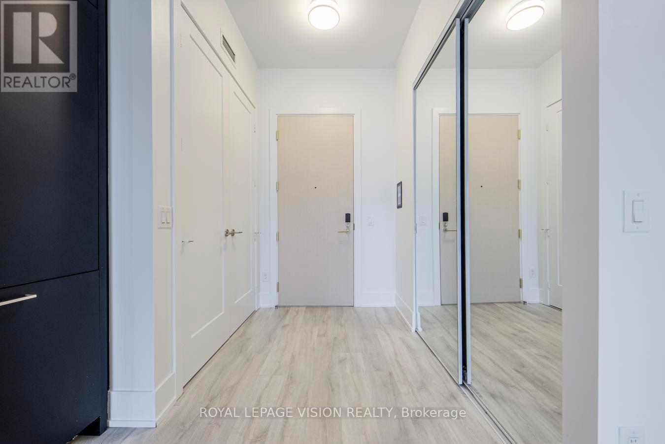 702 - 480 Front Street W, Toronto, Ontario  M5V 0V6 - Photo 10 - C12642630