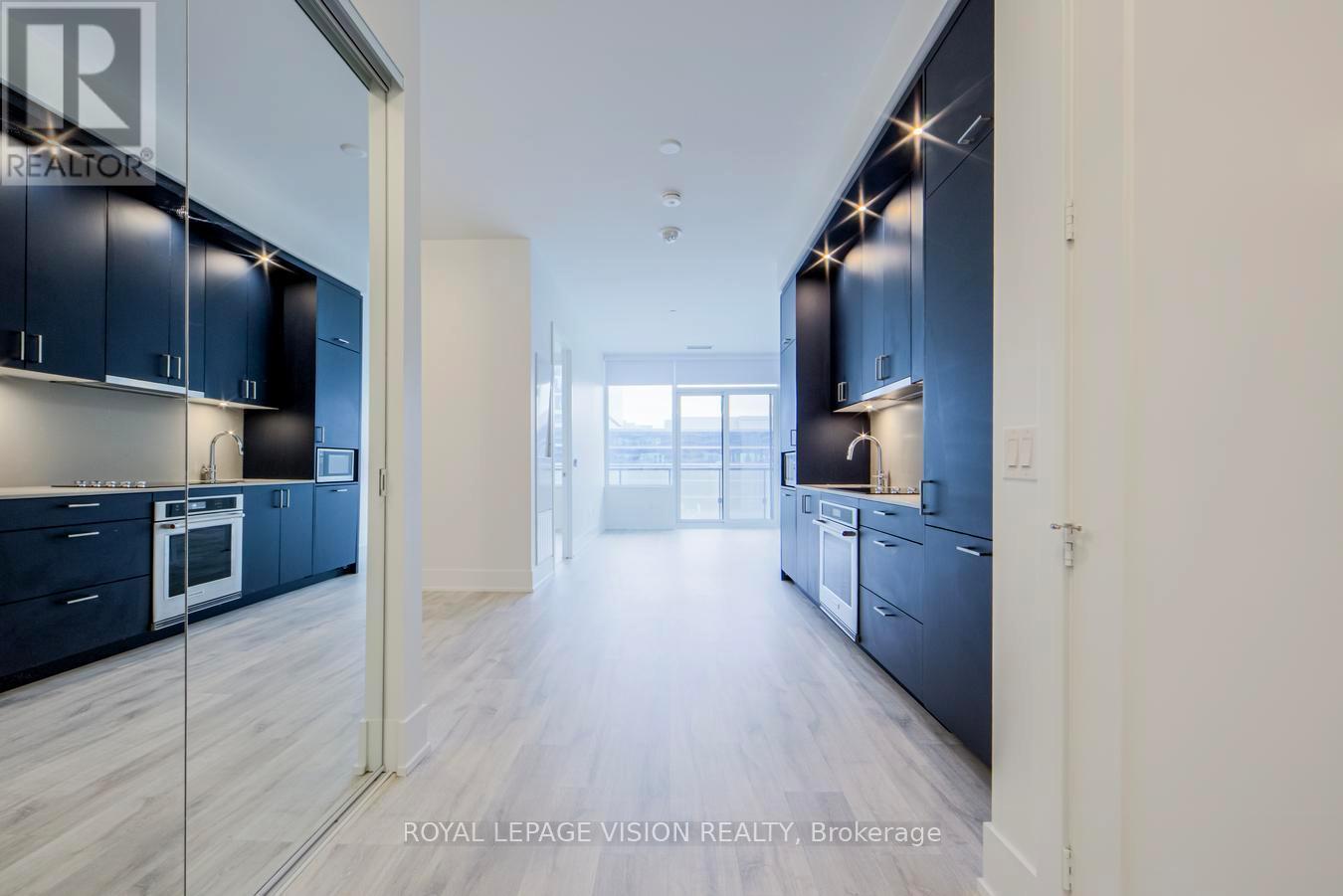 702 - 480 Front Street W, Toronto, Ontario  M5V 0V6 - Photo 11 - C12642630