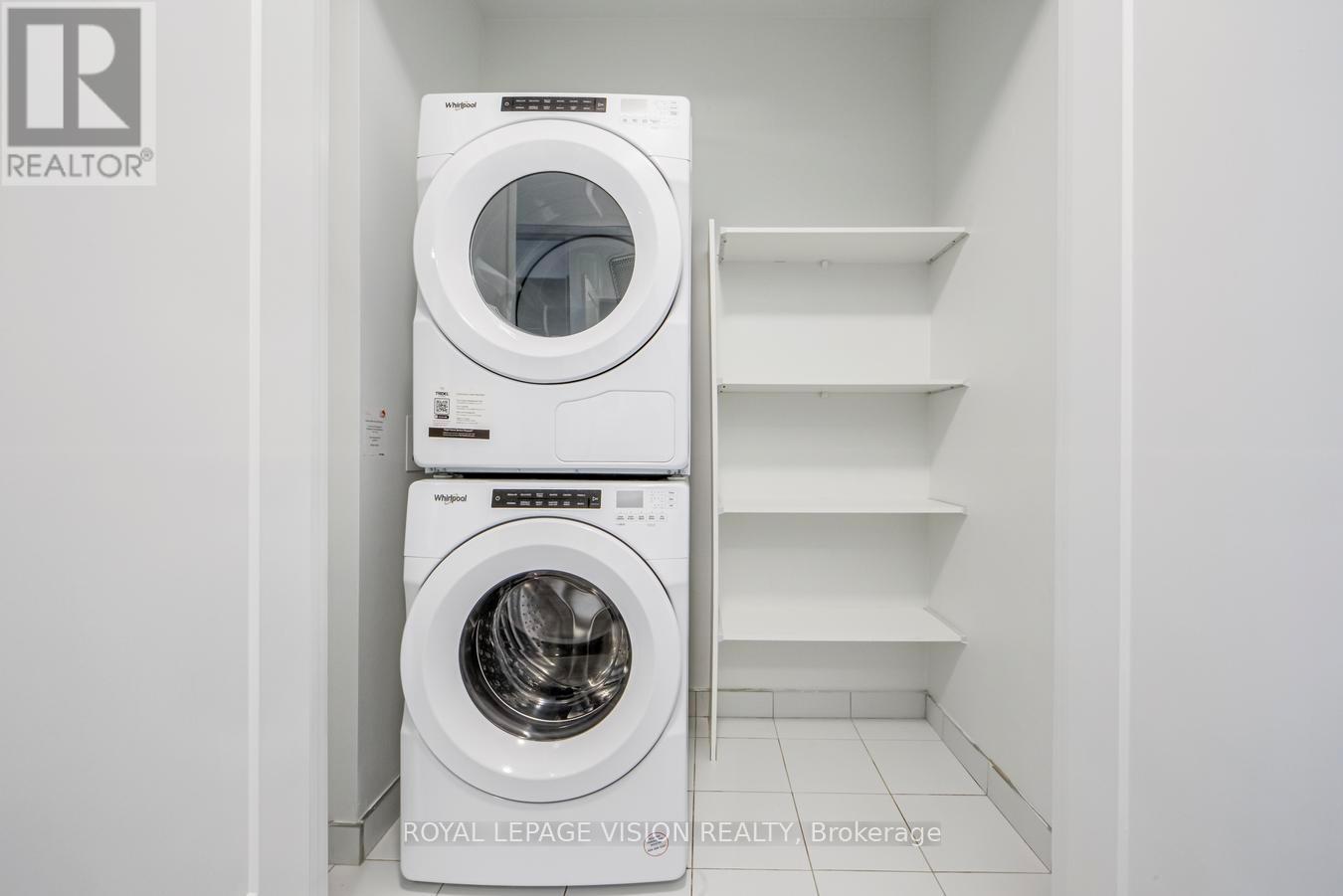 702 - 480 Front Street W, Toronto, Ontario  M5V 0V6 - Photo 12 - C12642630