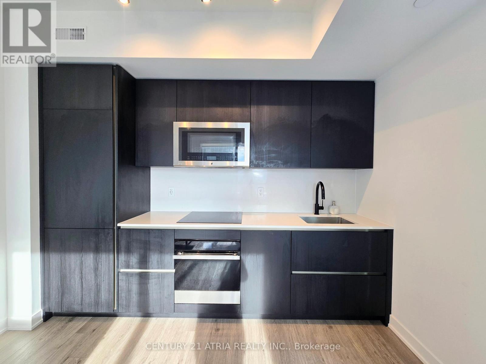 1902 - 327 King Street, Toronto, Ontario  M5V 0W7 - Photo 15 - C12642660