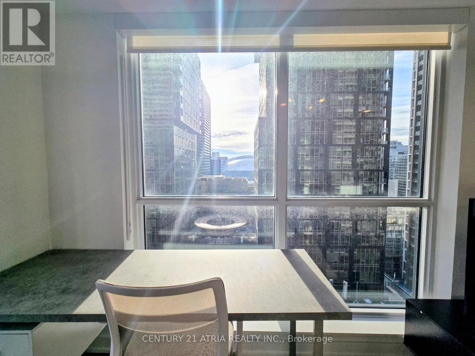 1902 - 327 King Street, Toronto, Ontario  M5V 0W7 - Photo 18 - C12642660