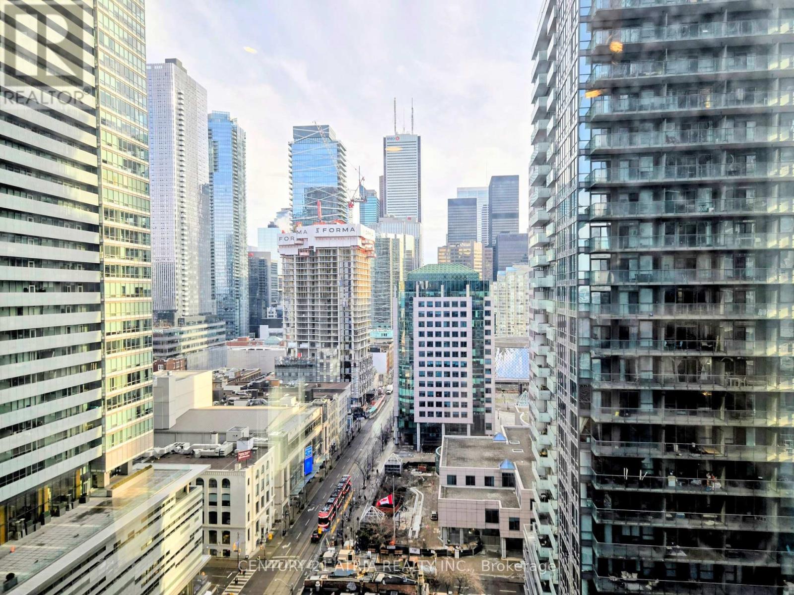 1902 - 327 King Street, Toronto, Ontario  M5V 0W7 - Photo 20 - C12642660