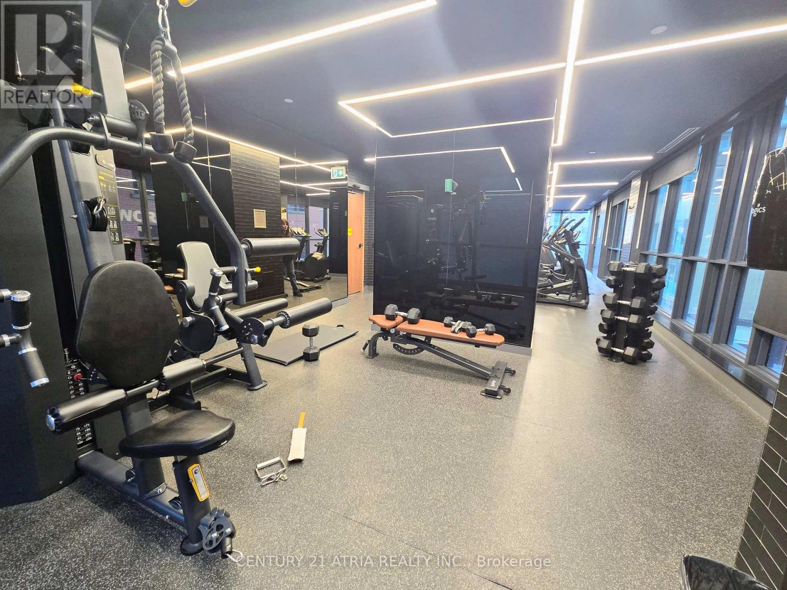 1902 - 327 King Street, Toronto, Ontario  M5V 0W7 - Photo 26 - C12642660