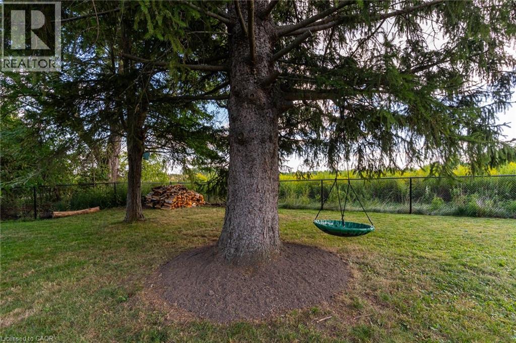 6461 Dickenson Road E, Mount Hope, Ontario  L0R 1W0 - Photo 46 - 40765619