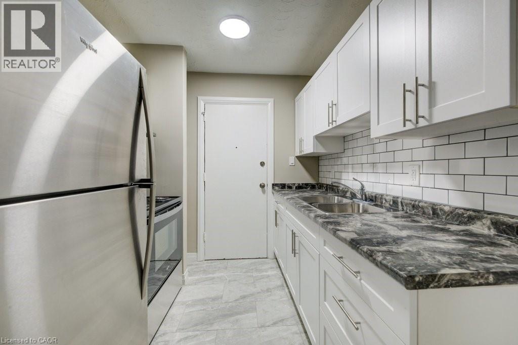 82 Elgin Street S Unit# 19, Cambridge, Ontario  N1R 5G5 - Photo 5 - 40794566