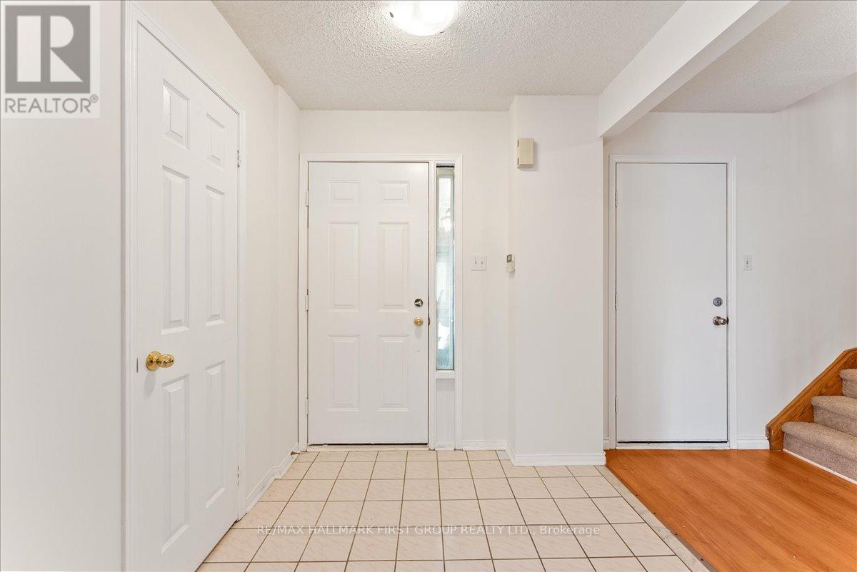 1947 Pine Grove Avenue, Pickering, Ontario  L1V 6R5 - Photo 3 - E12642694