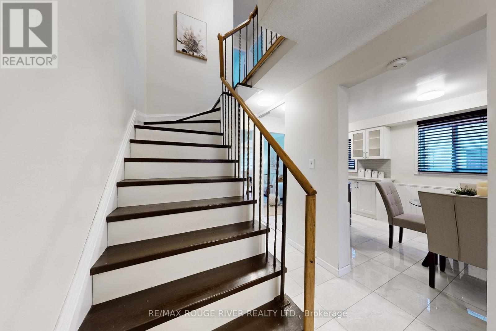 2144 Duberry Drive E, Pickering, Ontario  L1X 2A5 - Photo 13 - E12642700