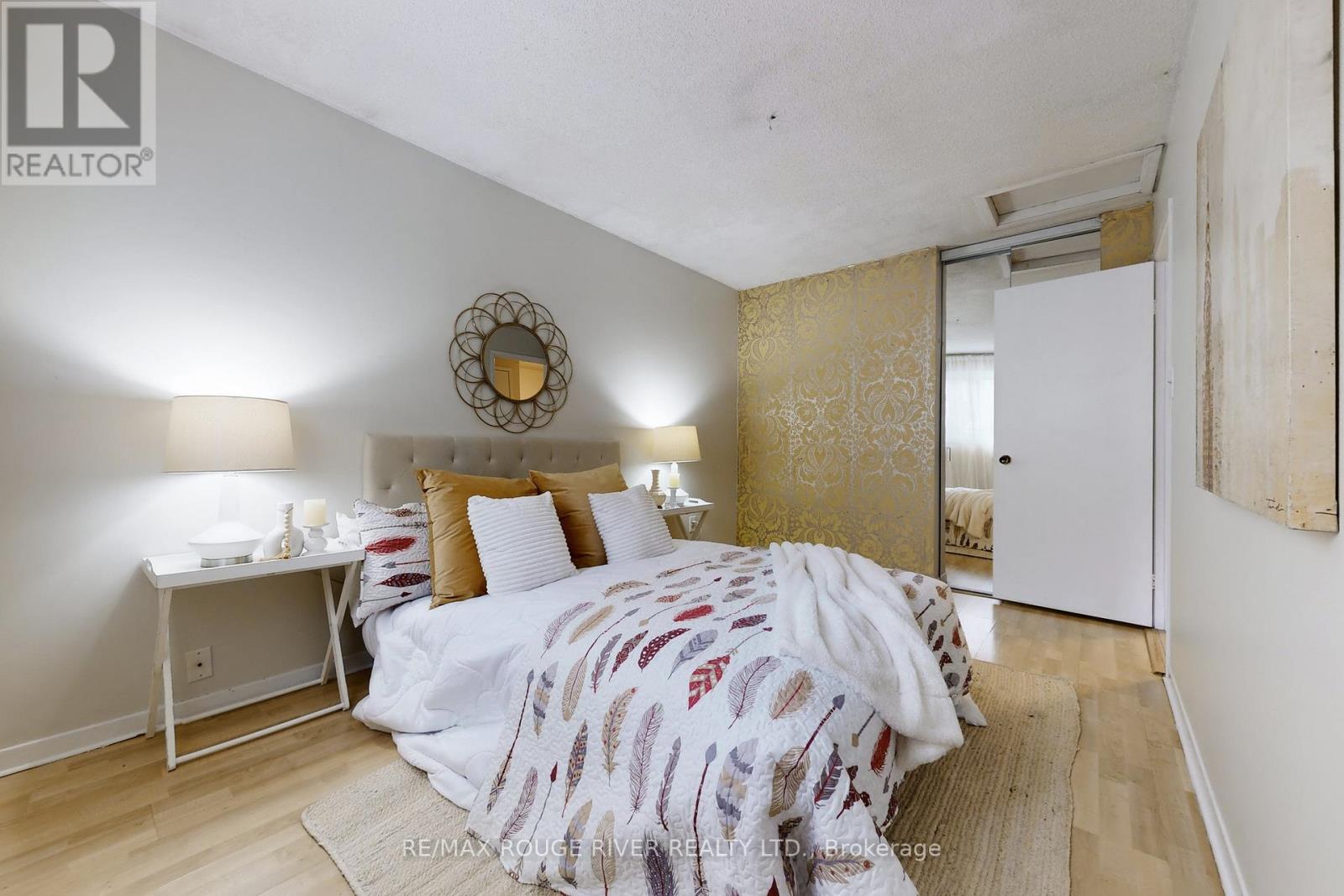 2144 Duberry Drive E, Pickering, Ontario  L1X 2A5 - Photo 19 - E12642700