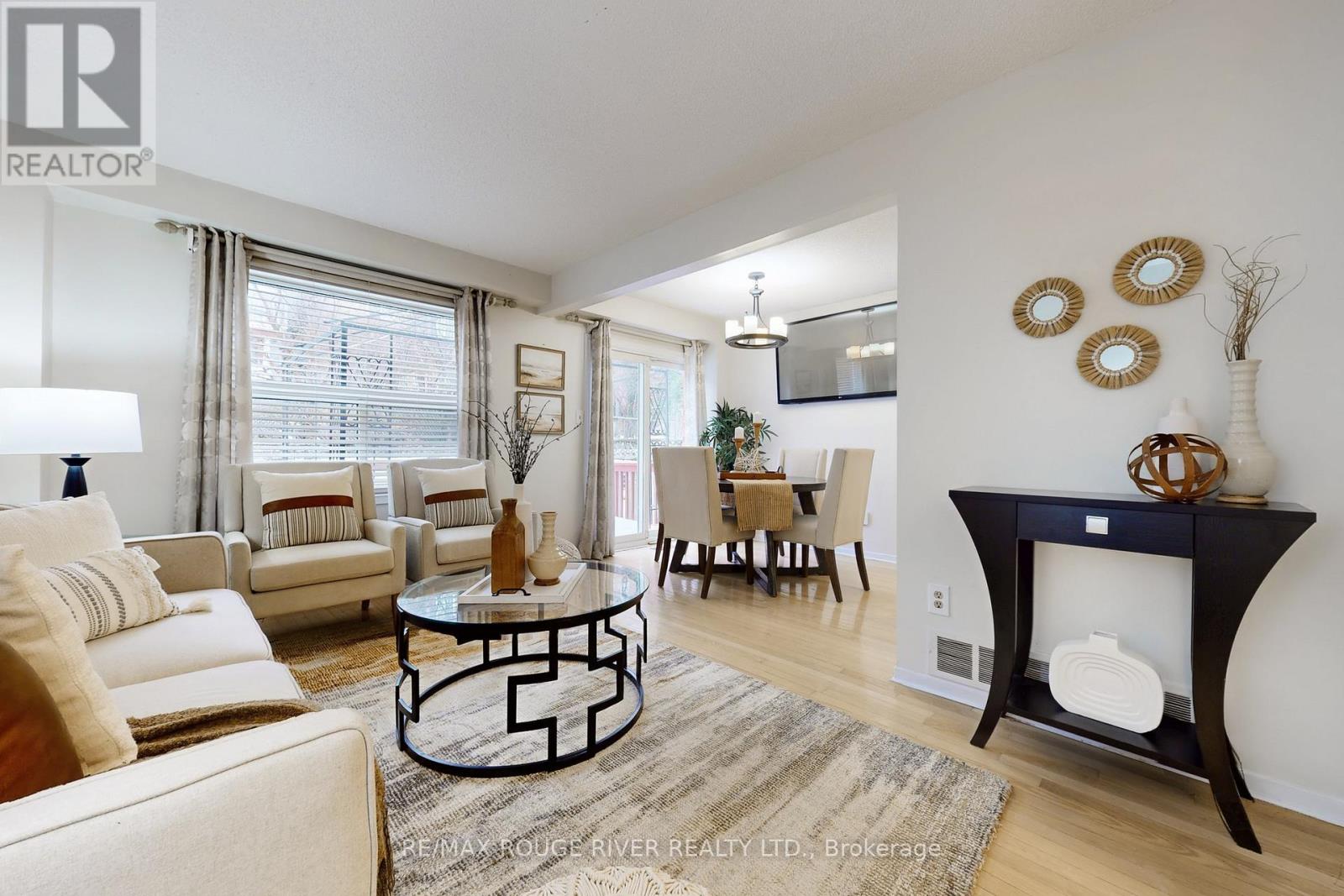 2144 Duberry Drive E, Pickering, Ontario  L1X 2A5 - Photo 3 - E12642700