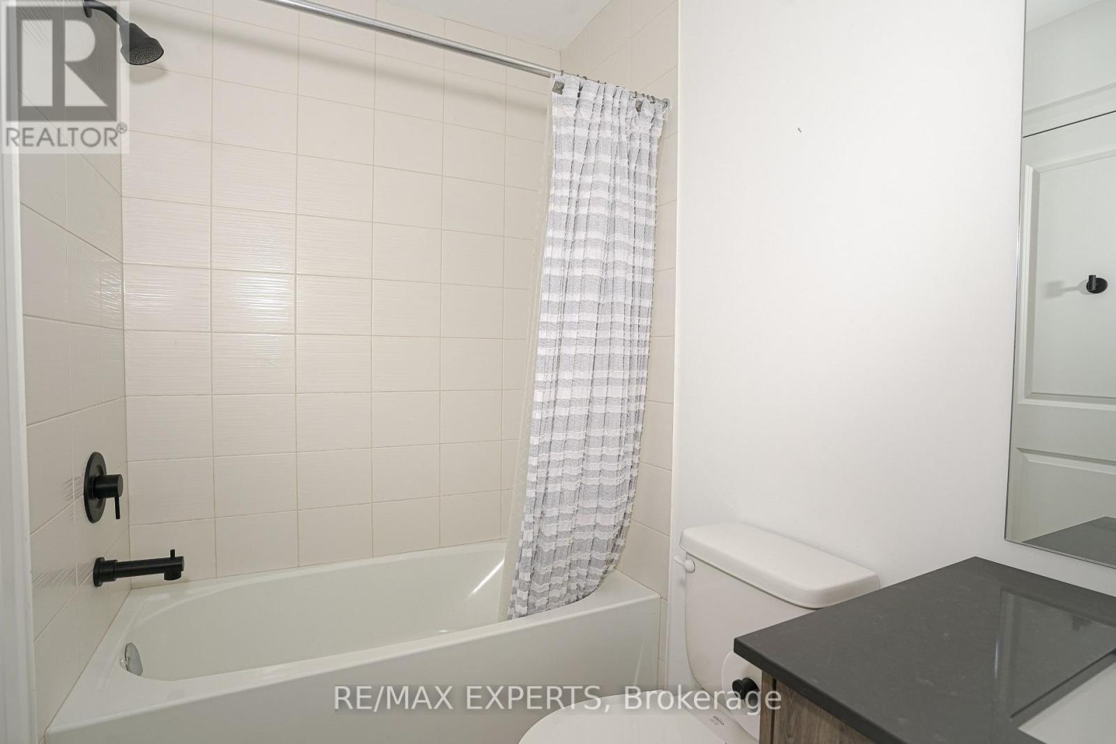 108 Fairlane Avenue, Barrie (Painswick South), Ontario  L9J 0M5 - Photo 15 - S12642720