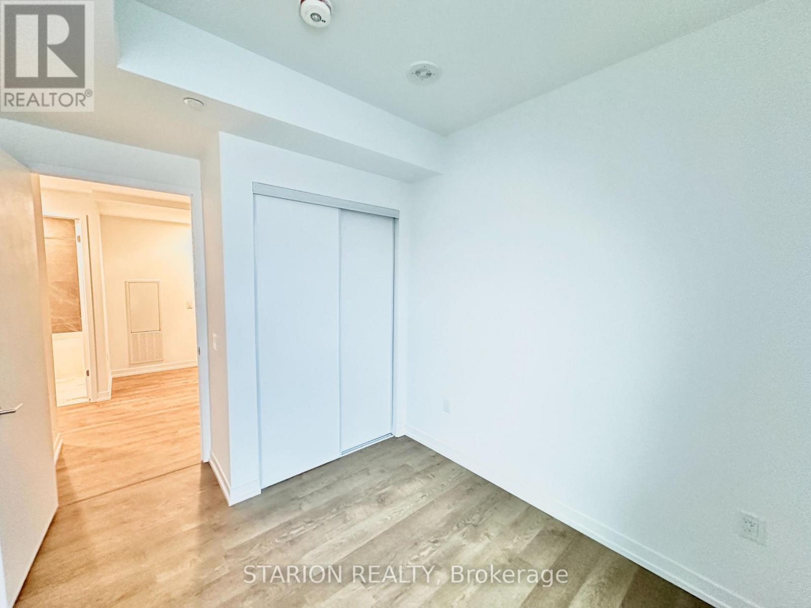 205 - 251 Masonry Way, Mississauga, Ontario  L5H 0B3 - Photo 27 - W12642654