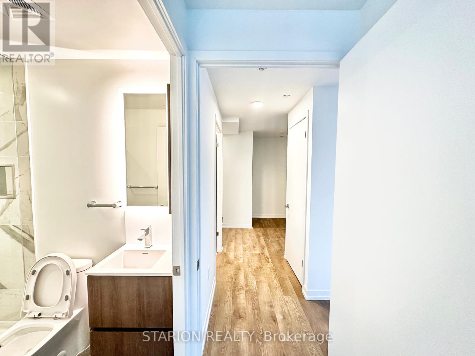 205 - 251 Masonry Way, Mississauga, Ontario  L5H 0B3 - Photo 29 - W12642654