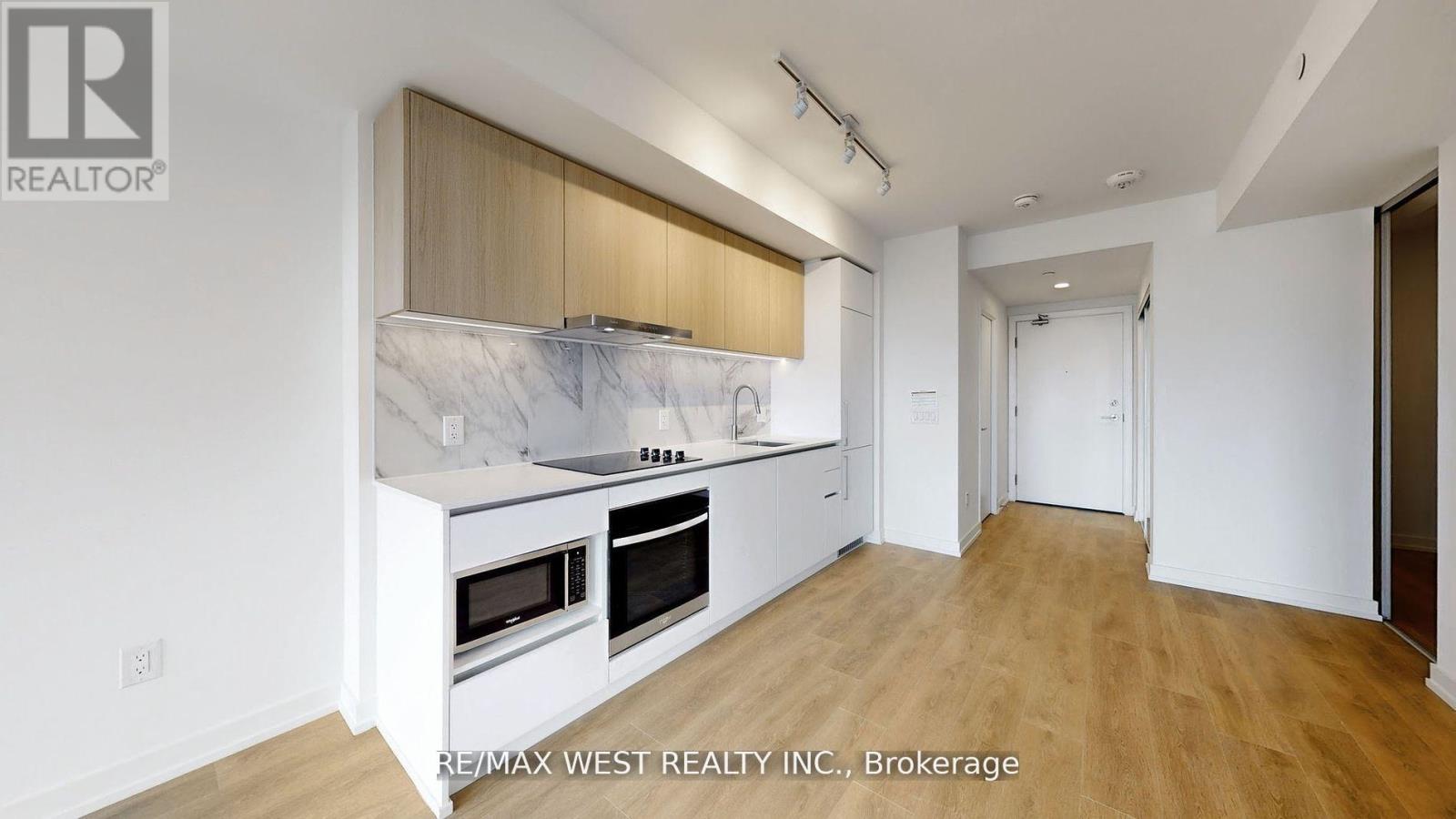 1016 - 1100 Sheppard Avenue W, Toronto, Ontario  M3J 0H1 - Photo 16 - W12642666