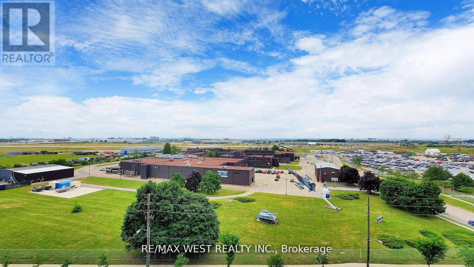 1016 - 1100 Sheppard Avenue W, Toronto, Ontario  M3J 0H1 - Photo 31 - W12642666