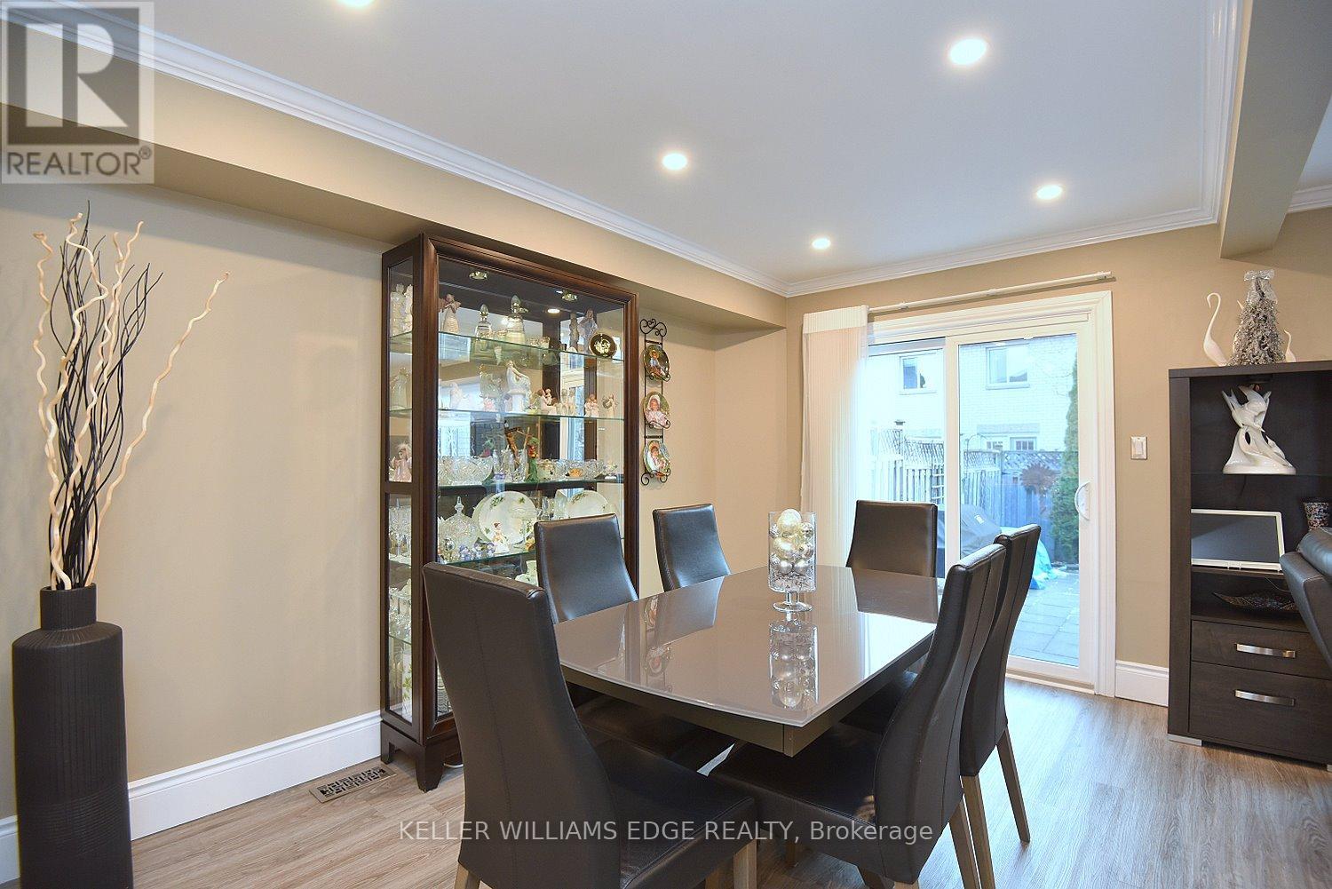 20 - 1245 Stephenson Drive, Burlington, Ontario  L7S 2M1 - Photo 11 - W12642672