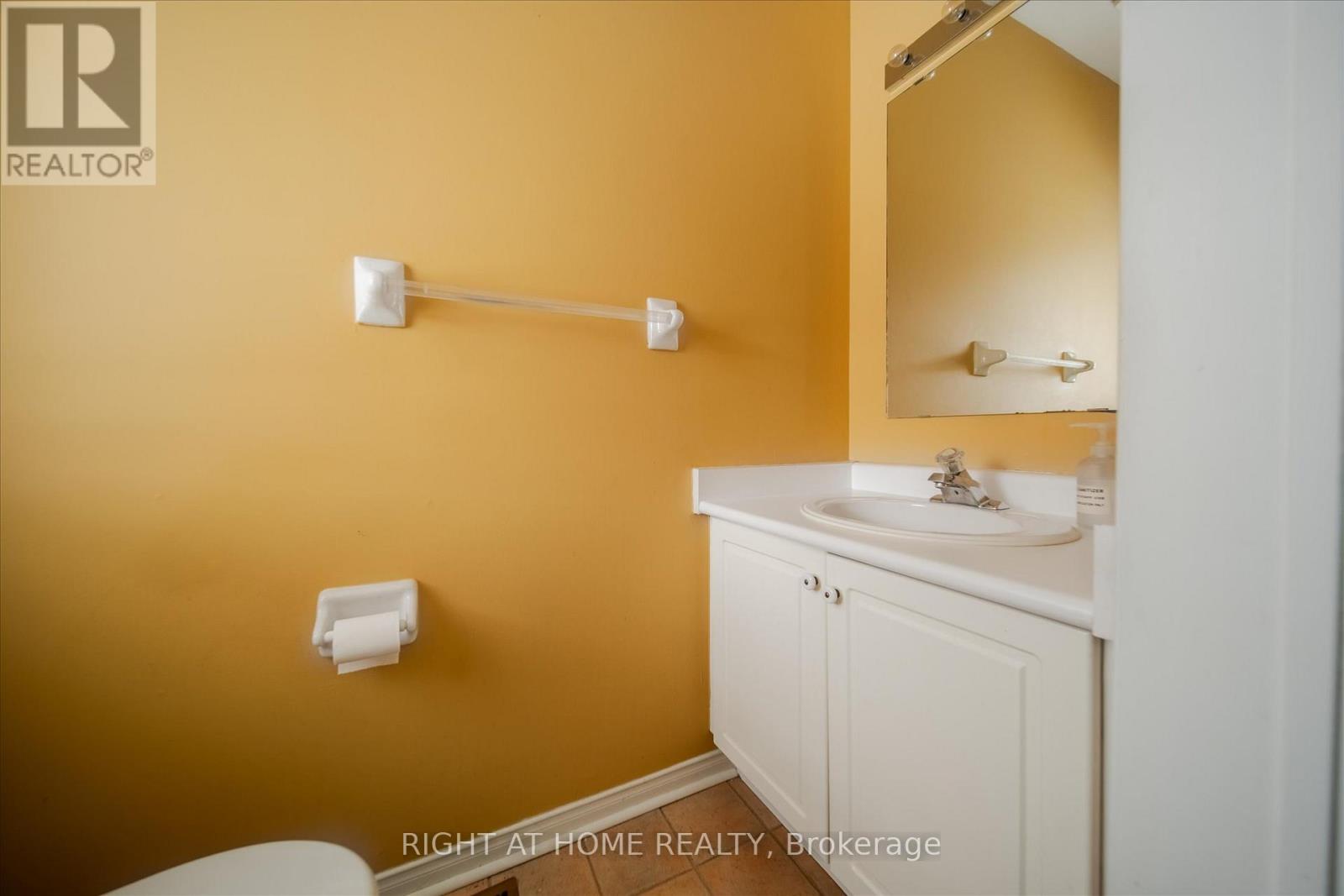 1983 Treetop Way, Pickering, Ontario  L1V 7C8 - Photo 12 - E12642770