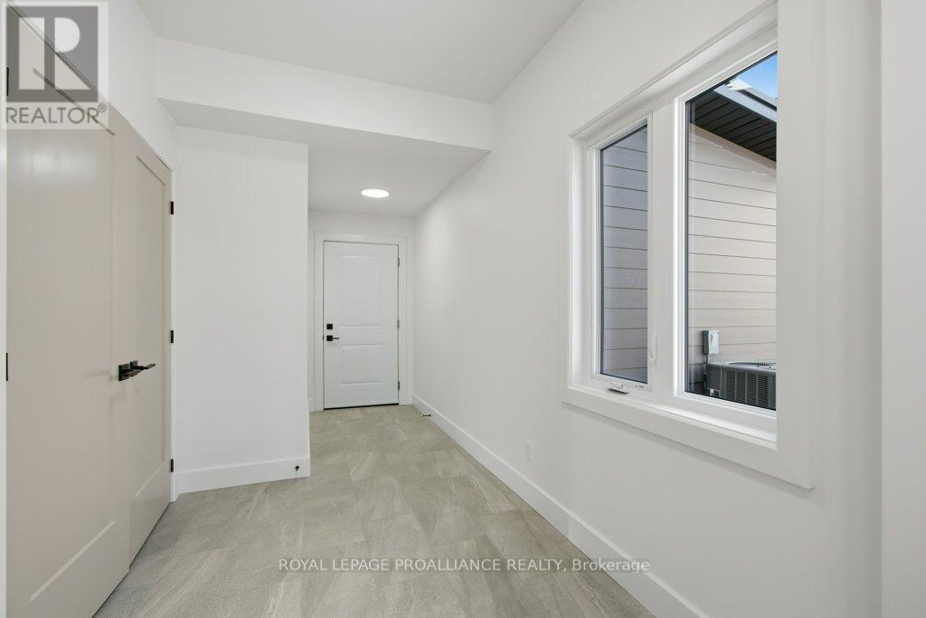 39 Fraser Drive, Quinte West, Ontario  K0K 1E0 - Photo 18 - X12642808
