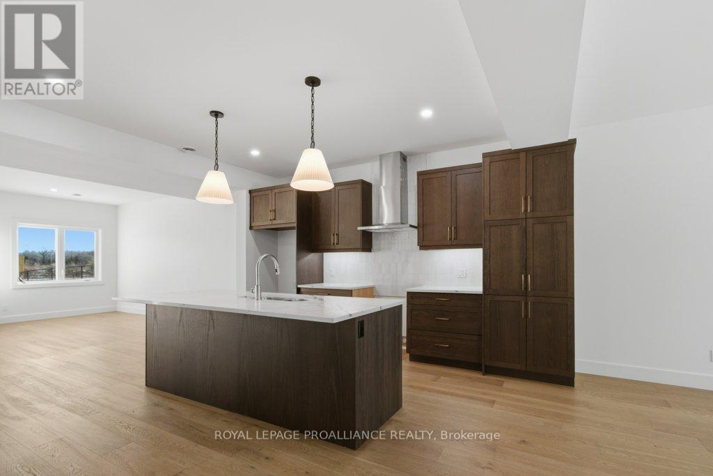 39 Fraser Drive, Quinte West, Ontario  K0K 1E0 - Photo 6 - X12642808