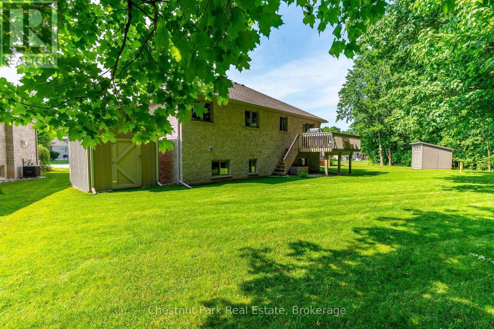 207 2nd Street W, Owen Sound, Ontario  N4K 0A6 - Photo 37 - X12642830