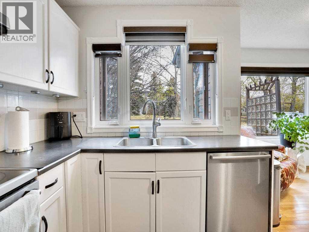 151 Citadel Park Nw, Calgary, Alberta  t3g 3y2 - Photo 15 - A2266956