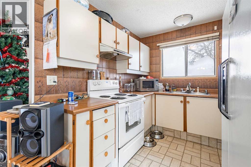 6496 54 Street Ne, Calgary, Alberta  T3J 1Z5 - Photo 6 - A2275016