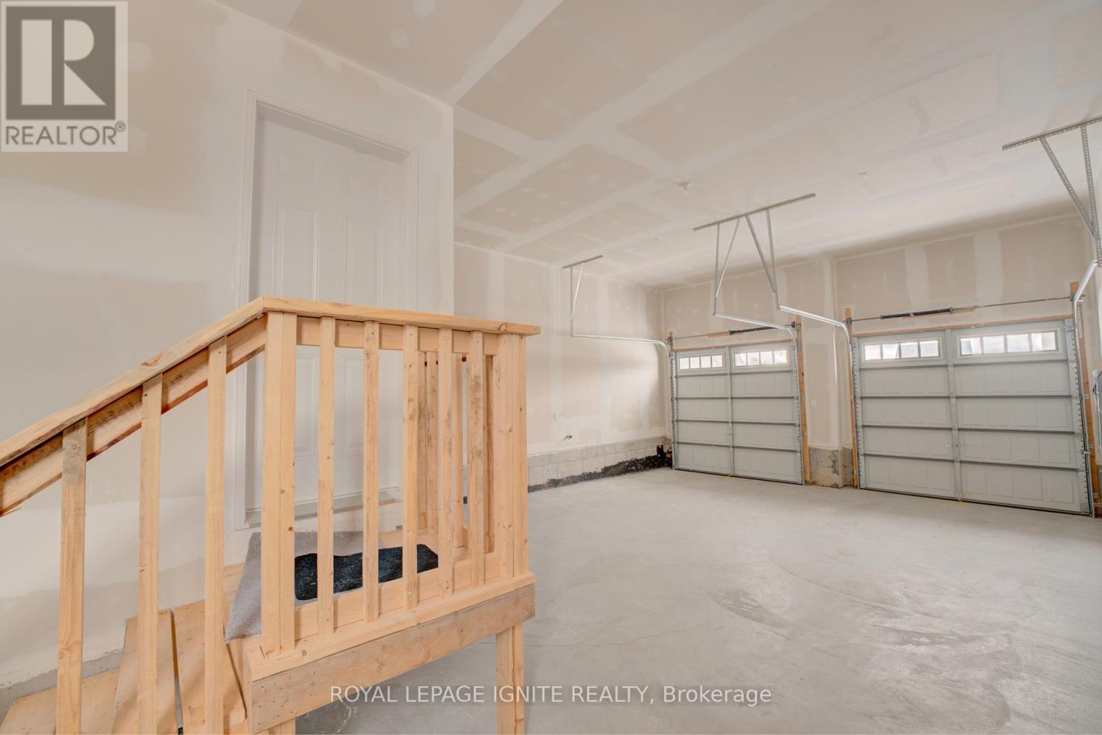 43 East Vista Terrace, Quinte West, Ontario  K0K 1L0 - Photo 25 - X12642680