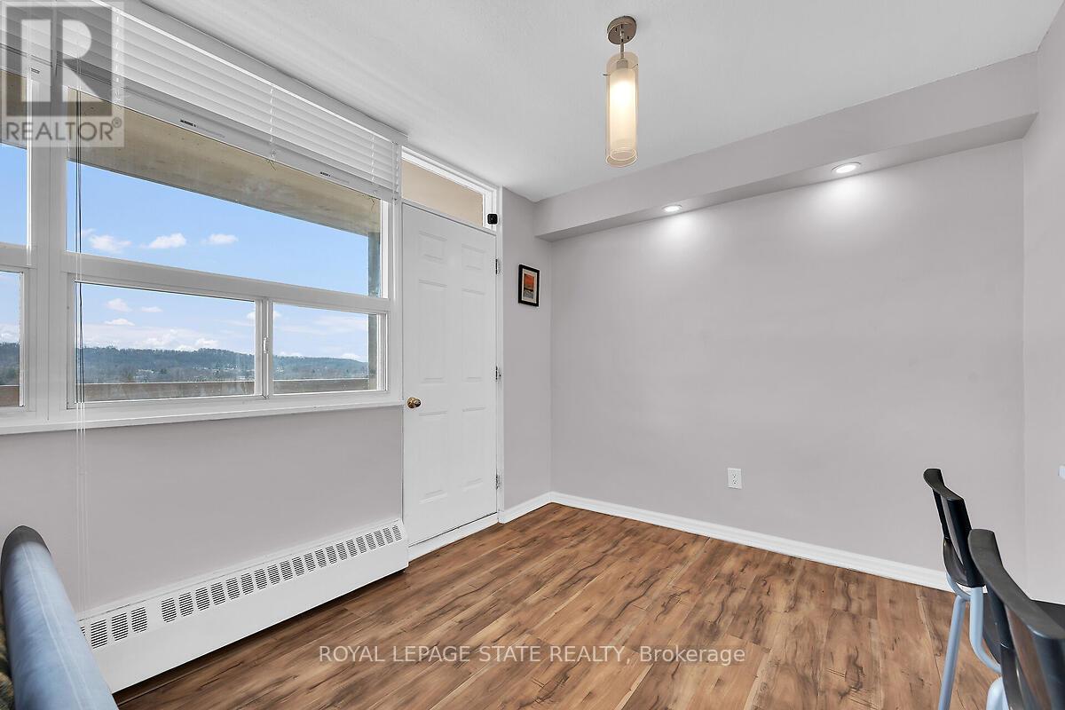 811 - 15 Albright Road, Hamilton, Ontario L8K 5J2 - Photo 16 - X12642684