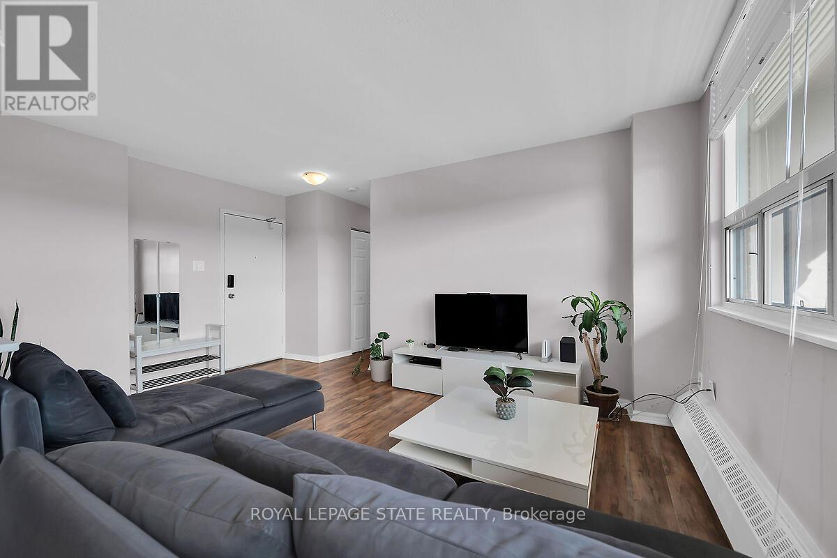 811 - 15 Albright Road, Hamilton, Ontario L8K 5J2 - Photo 7 - X12642684