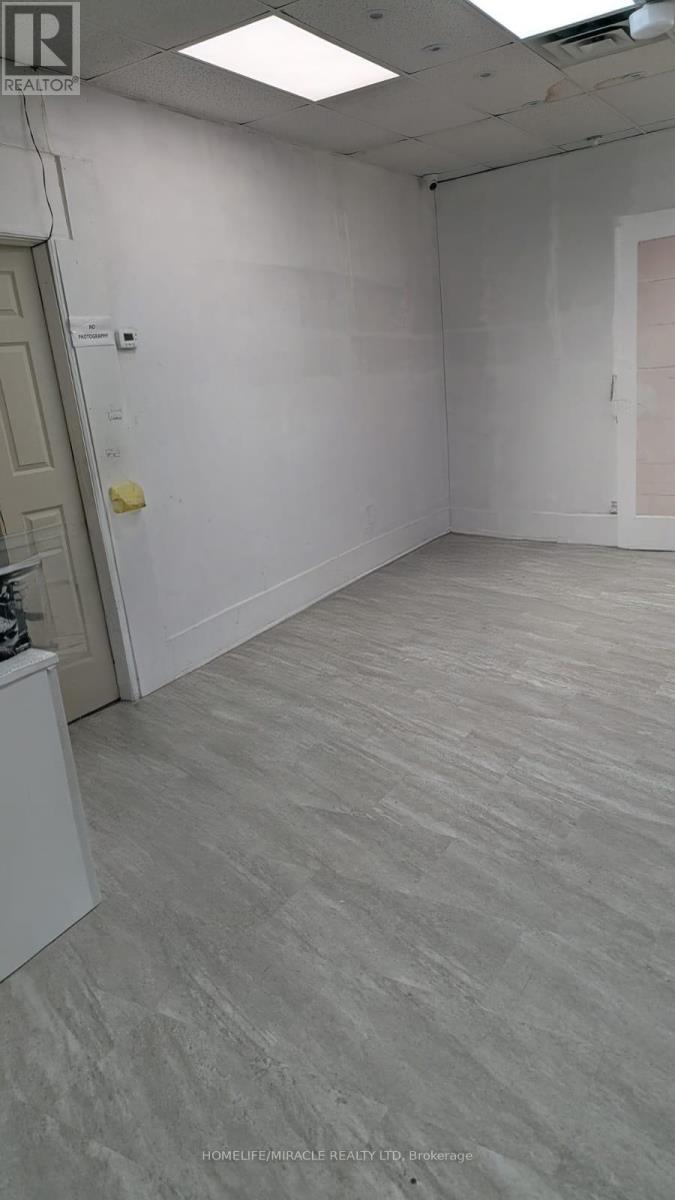 2 - 769 Southdale Road, London South, Ontario  N6E 3B9 - Photo 5 - X12642706