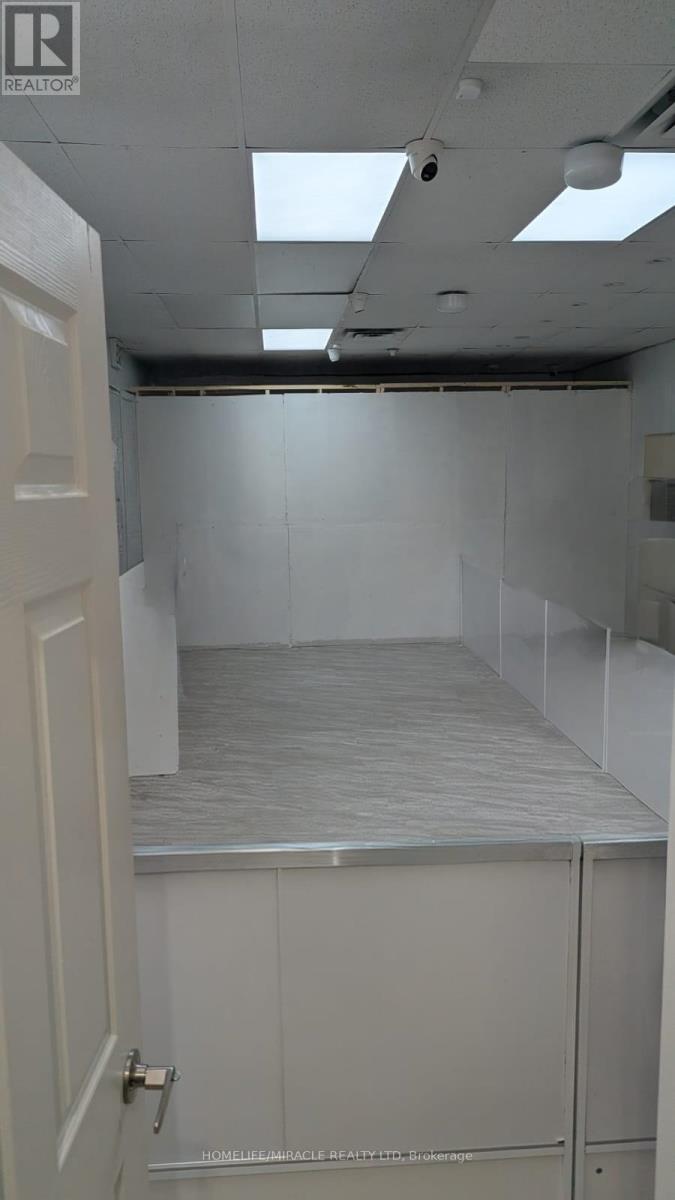 2 - 769 Southdale Road, London South, Ontario  N6E 3B9 - Photo 7 - X12642706