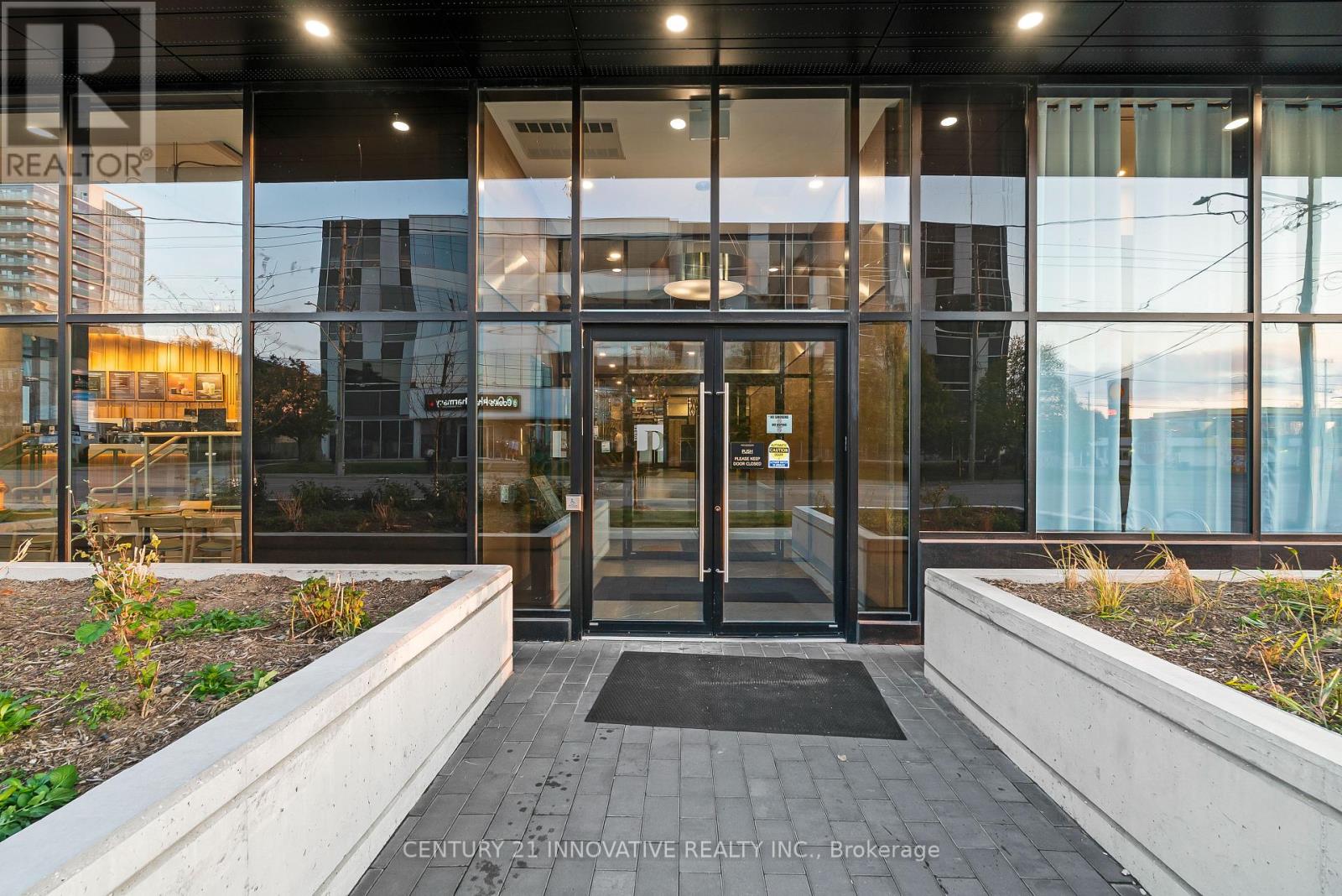 1208 - 145 Columbia Street W, Waterloo, Ontario  N2L 0K7 - Photo 4 - X12642708