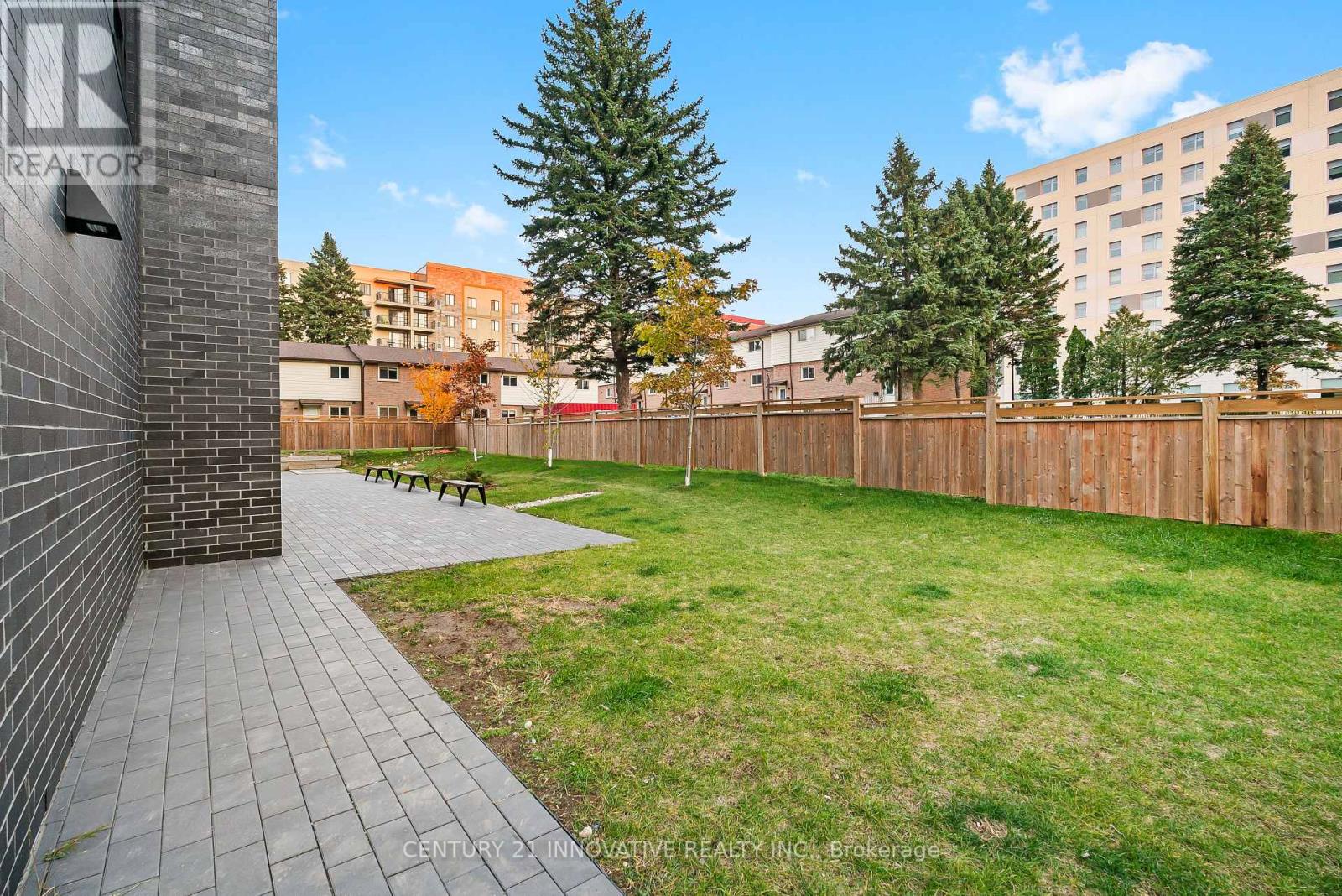 1208 - 145 Columbia Street W, Waterloo, Ontario  N2L 0K7 - Photo 6 - X12642708