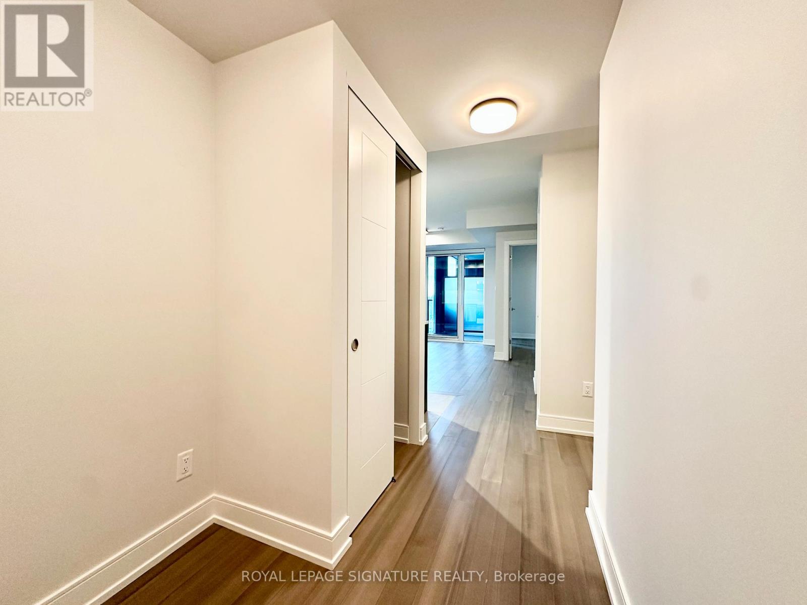 810 - 664 Spadina Avenue, Toronto, Ontario  M5S 0G4 - Photo 8 - C12435323