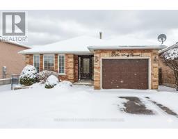 77 SUN KING CRESCENT, Barrie, Ontario
