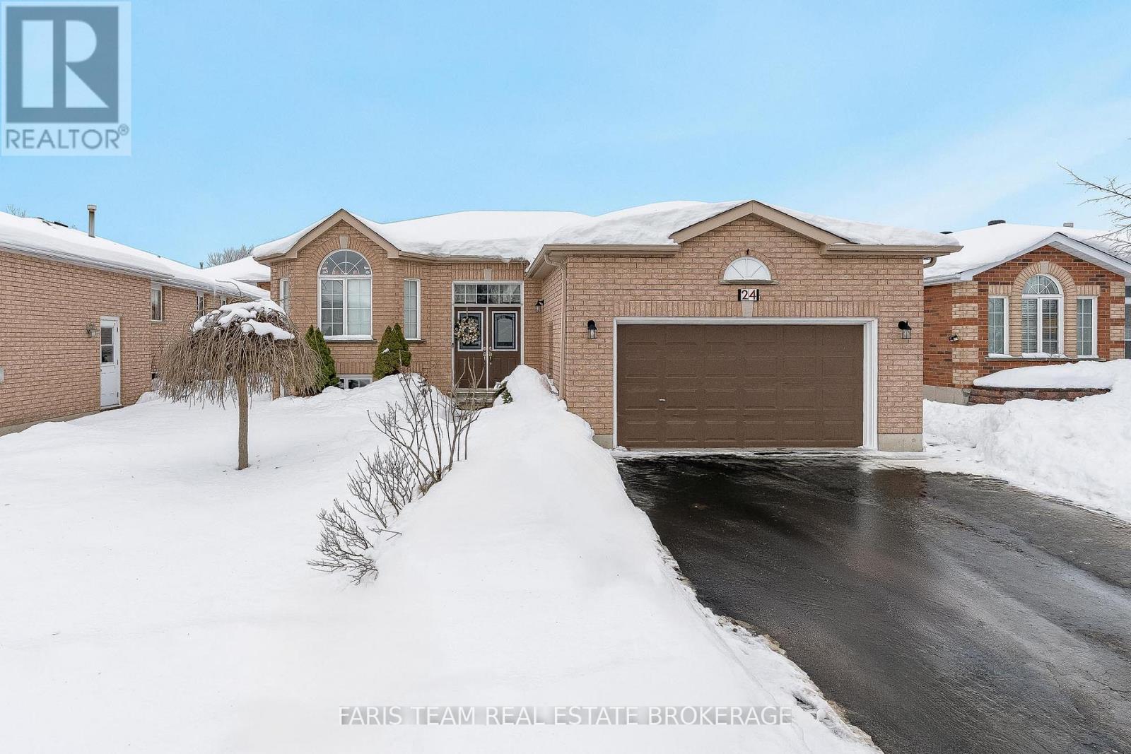 24 MARSELLUS DRIVE, Barrie, Ontario