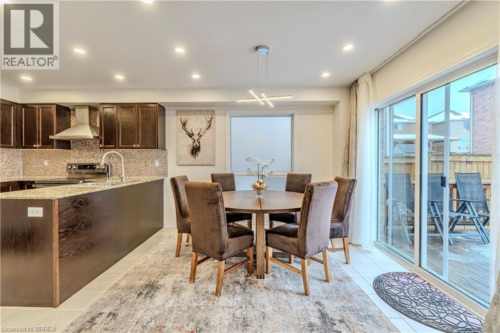 241 Thomas Avenue, Brantford, Ontario  N3S 0E1 - Photo 12 - 40794255