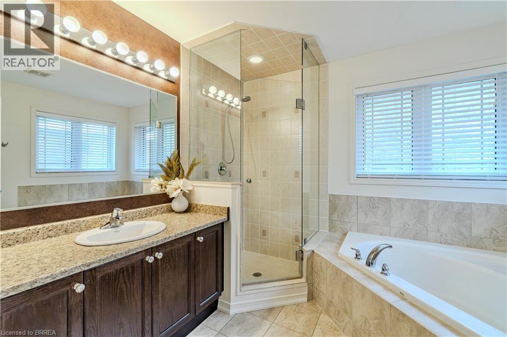 241 Thomas Avenue, Brantford, Ontario  N3S 0E1 - Photo 22 - 40794255