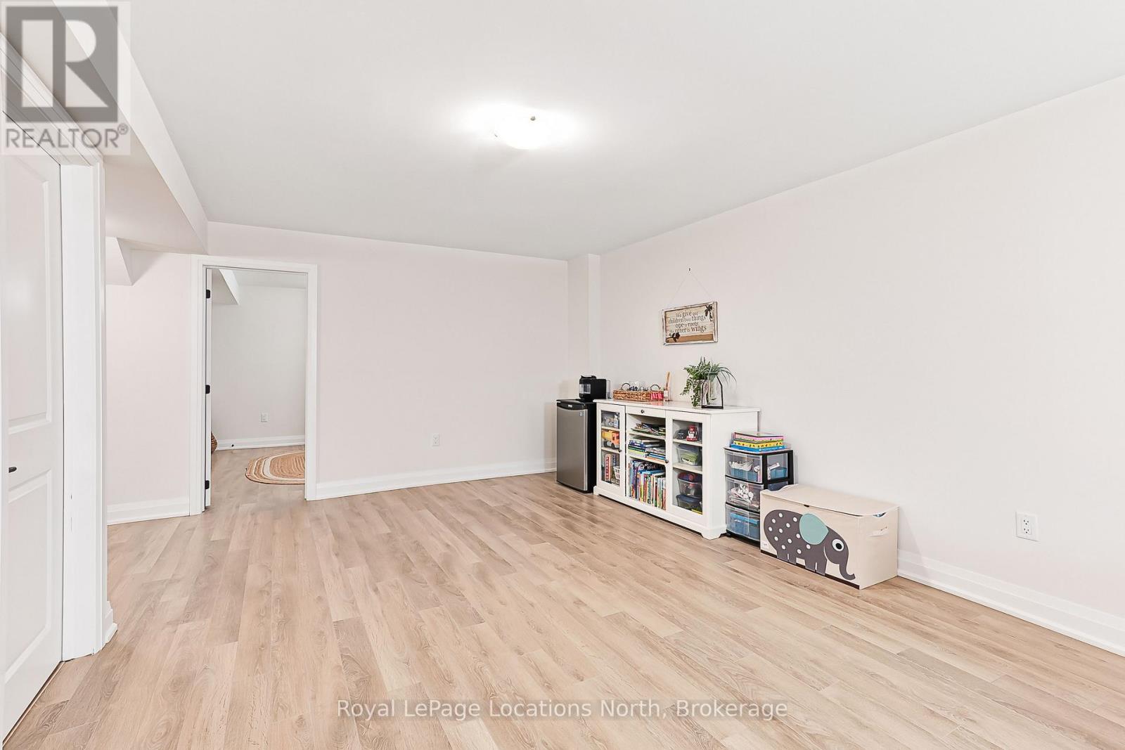 107 Stillwater Crescent, Blue Mountains, Ontario  L9Y 4P5 - Photo 28 - X12487324