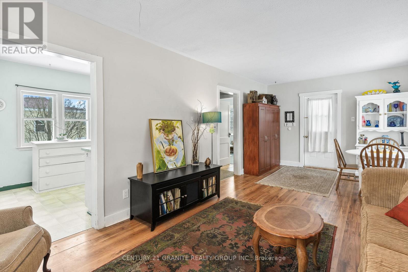 42 Chemaushgon Road, Bancroft, Ontario  K0L 1C0 - Photo 10 - X12642718