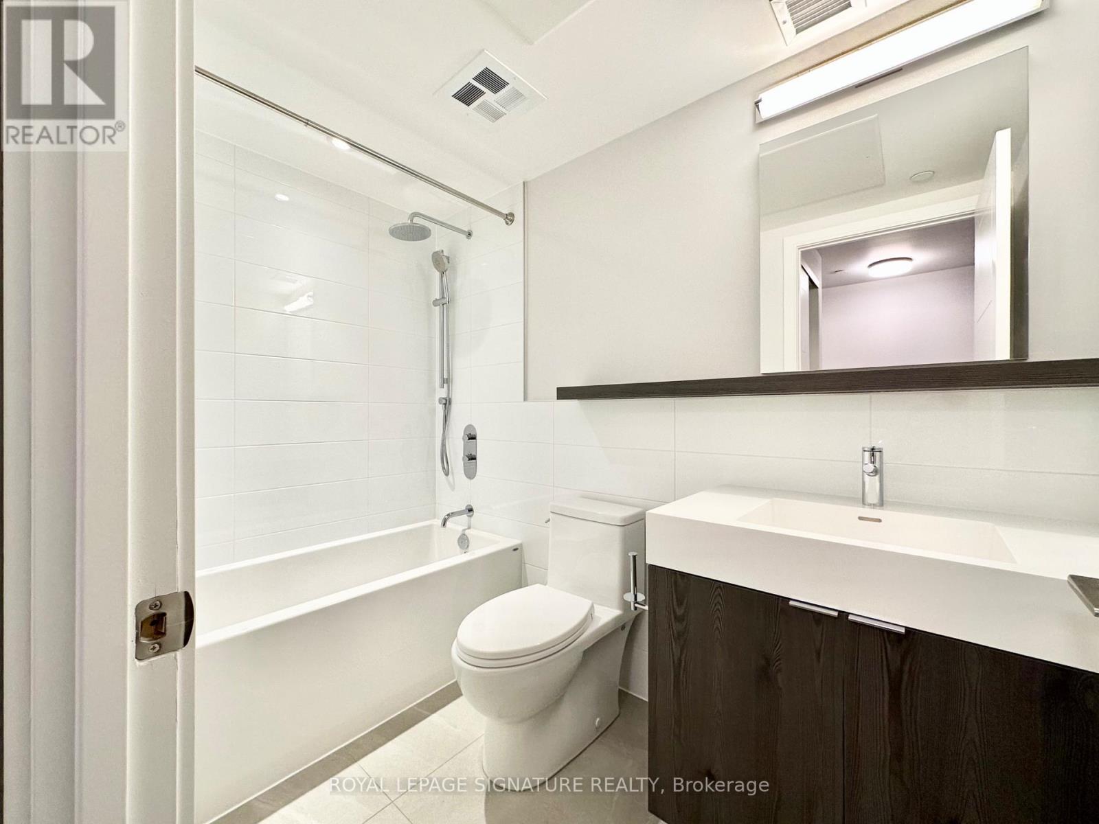 213 - 664 Spadina Avenue, Toronto, Ontario  M5S 0G4 - Photo 16 - C12642724