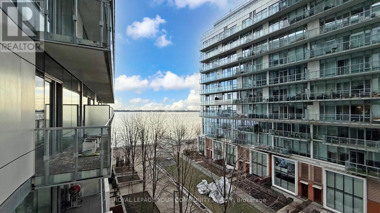 508 - 39 Queens Quay E, Toronto, Ontario  M5E 0A5 - Photo 3 - C12642730