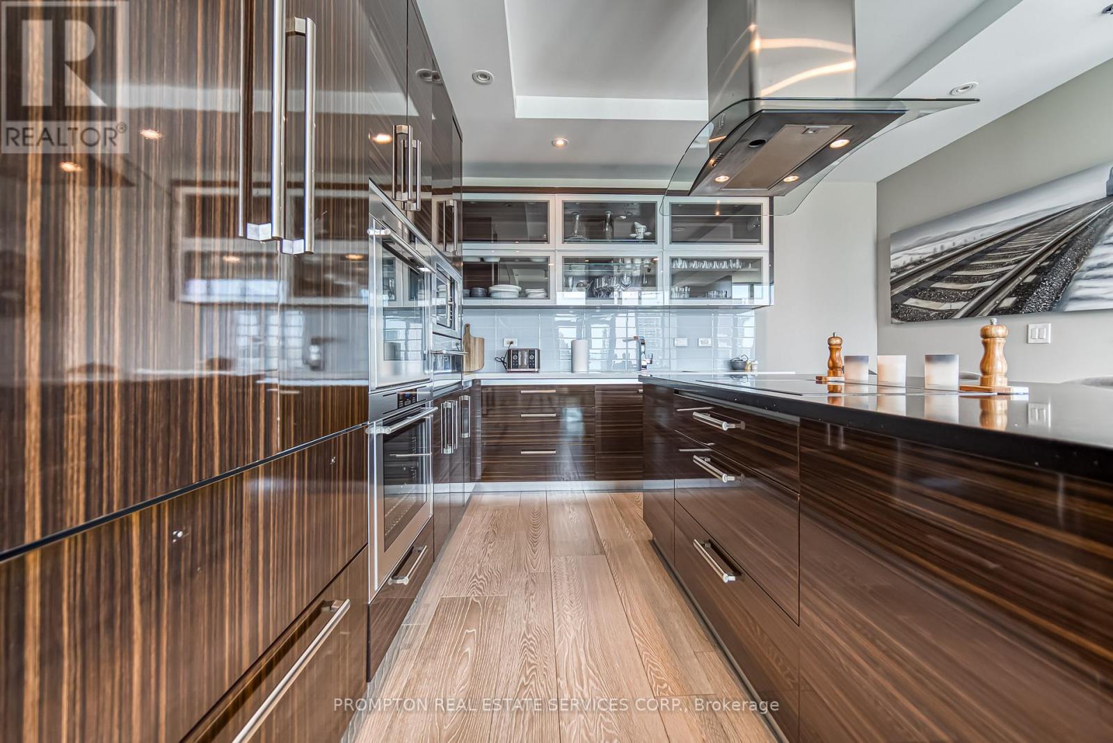 1105 - 220 George Street, Toronto, Ontario  M5A 2N1 - Photo 17 - C12642746